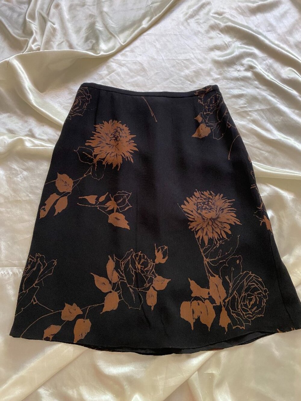 Vintage 1990s 100% Silk Black & Brown Floral Rose Skirt Grunge Boho Size 4P